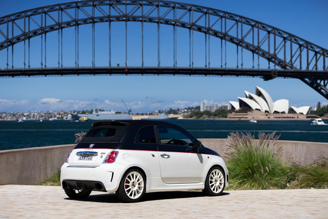 2012 Fiat Abarth 500 - Image 29 of 31