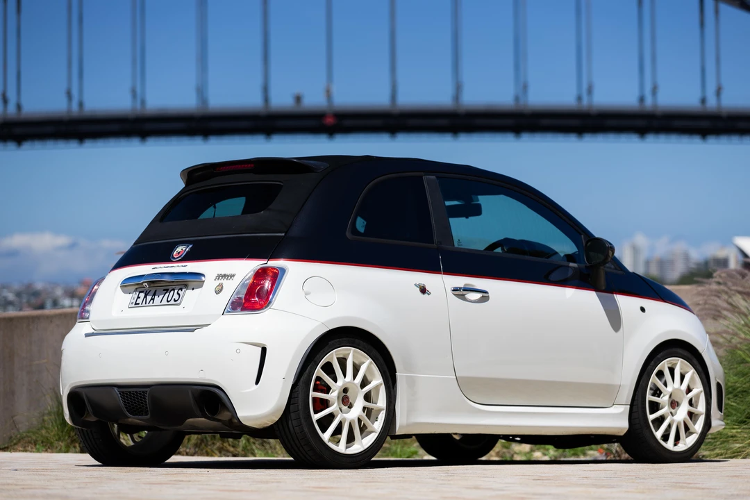 2012 Fiat Abarth 500 - Image 5 of 31