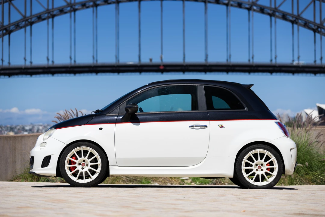 2012 Fiat Abarth 500 - Image 16 of 31