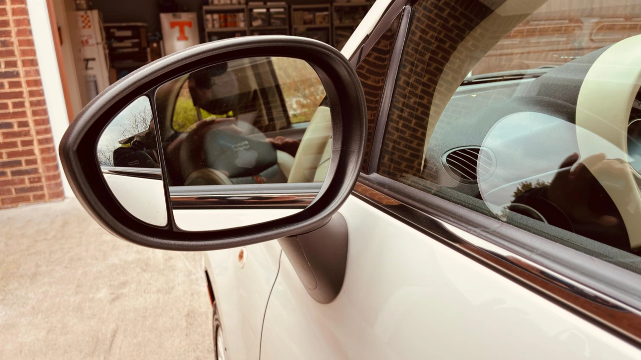 2012 Fiat 500 - Image 24 of 31