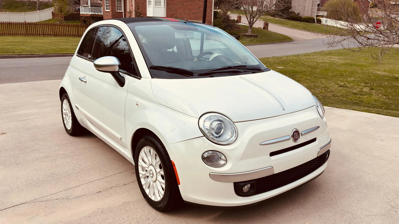2012 Fiat 500 - Image 10 of 31
