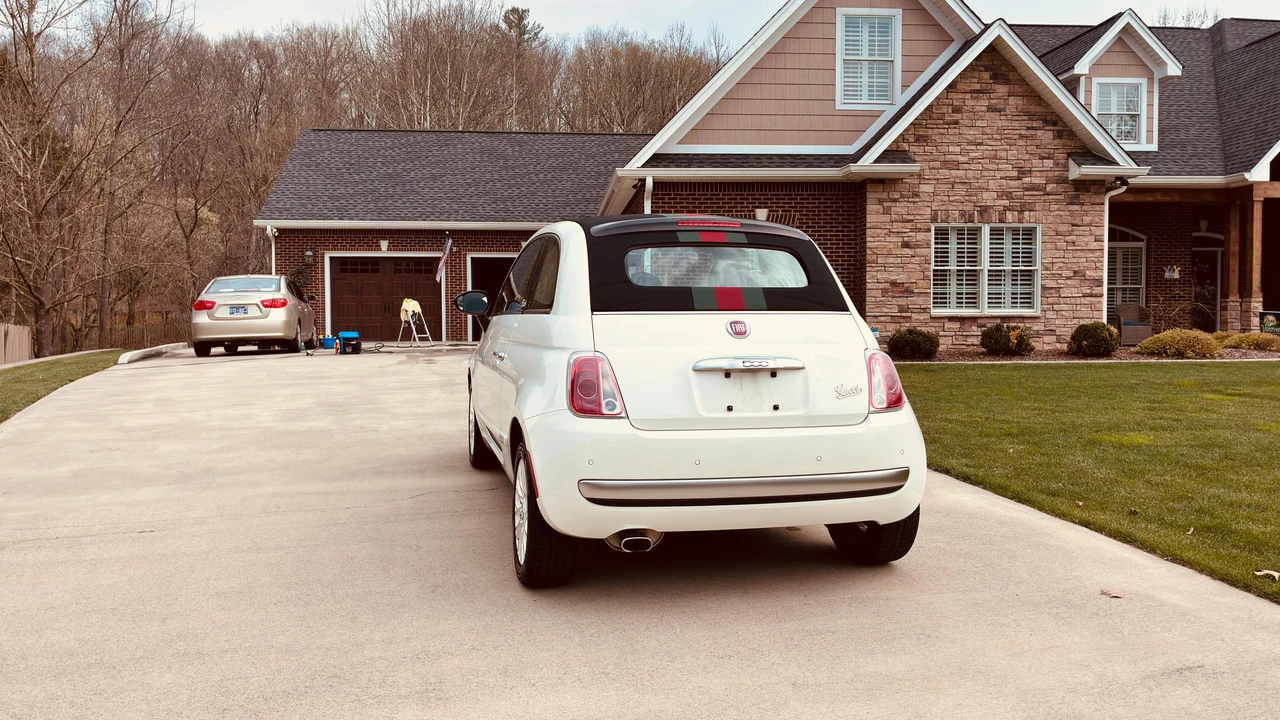 2012 Fiat 500 - Image 8 of 31