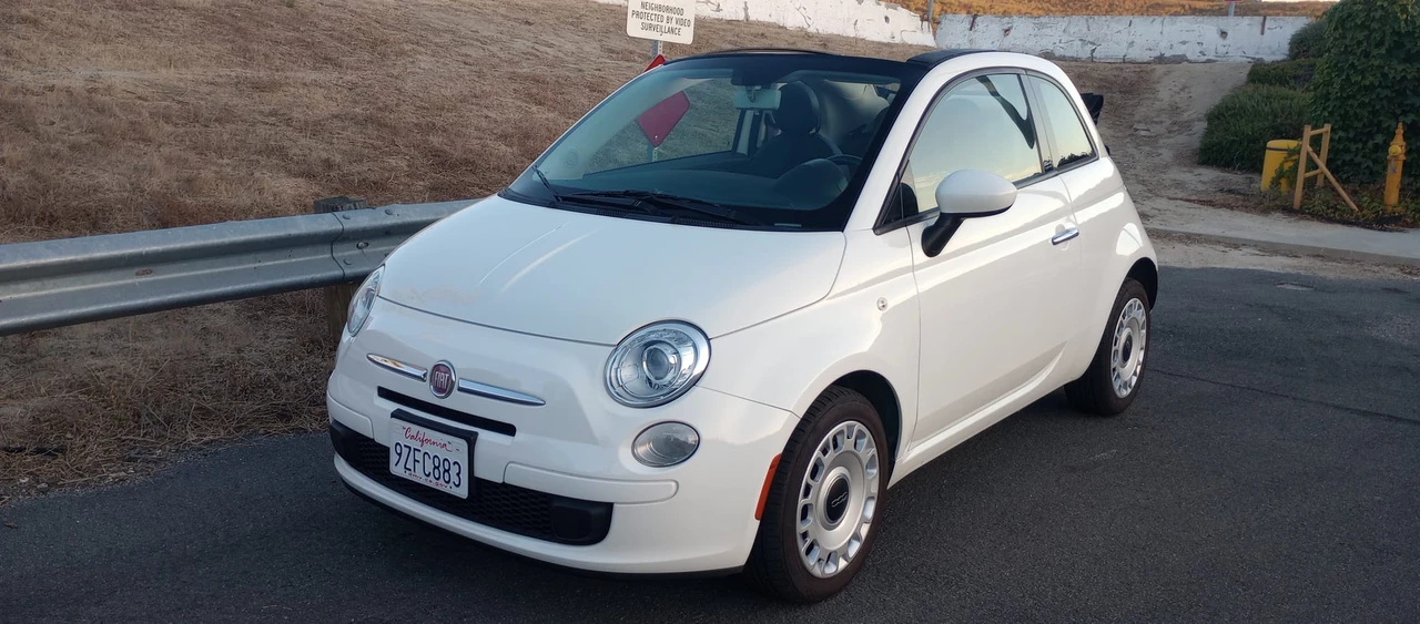 2012 Fiat 500 - Image 2 of 31