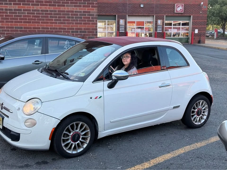 2012 Fiat 500 - Image 2 of 11