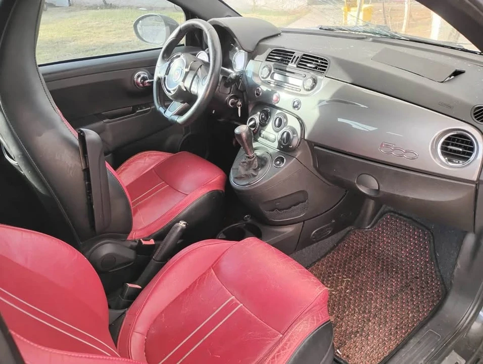 2012 Fiat Abarth 500 - Image 3 of 5