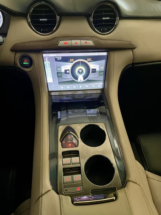 2012 Fisker Karma - Image 16 of 20