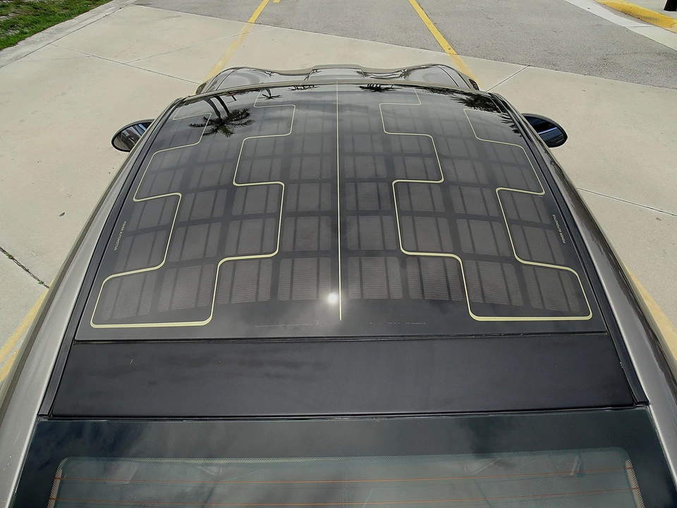 2012 Fisker Karma - Image 16 of 25