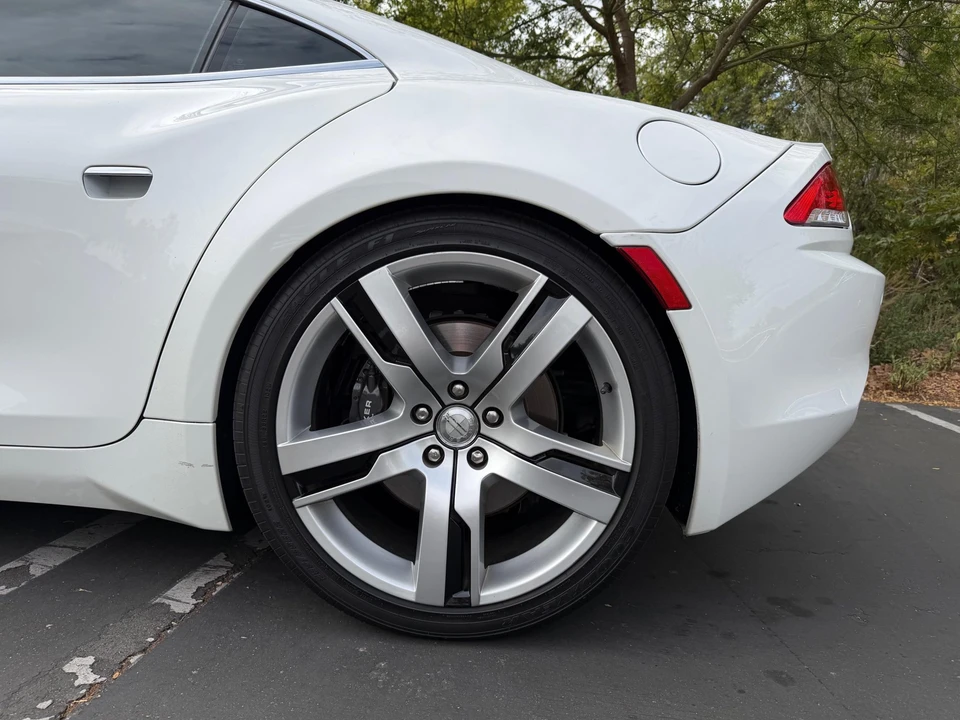 2012 Fisker Karma - Image 17 of 31