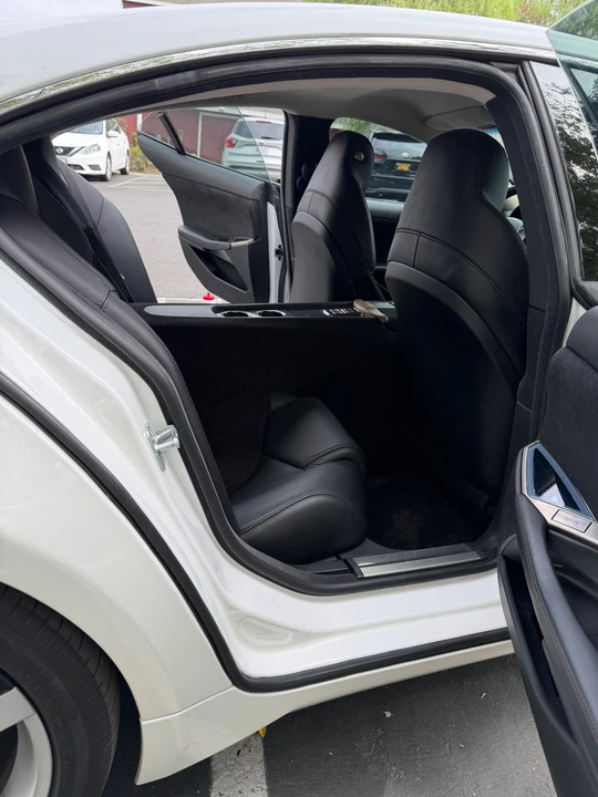 2012 Fisker Karma - Image 31 of 31