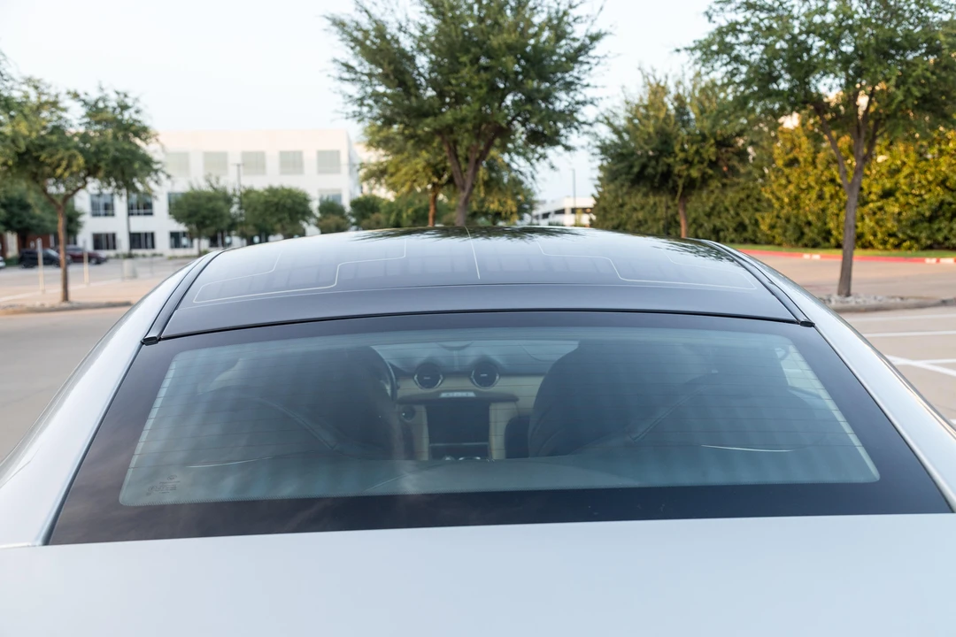 2012 Fisker Karma - Image 29 of 31