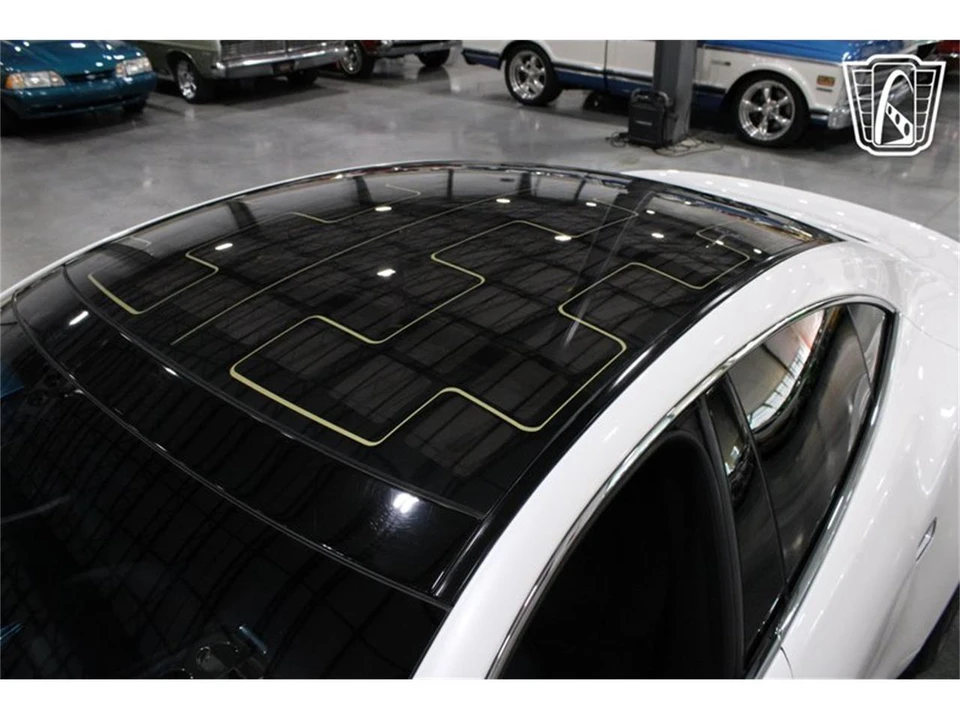 2012 Fisker Karma - Image 26 of 31