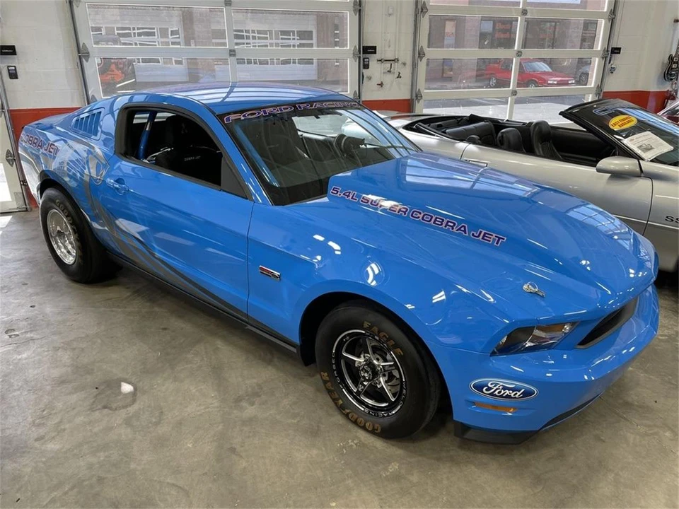 2012 Ford S197 Mustang - Image 2 of 22
