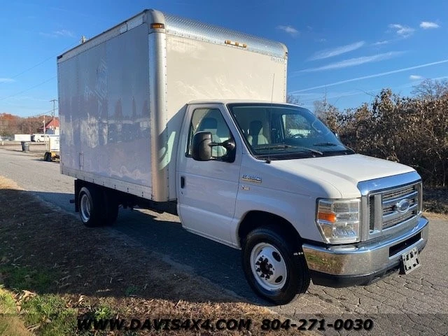 2012 Ford Econoline Van - Image 3 of 12