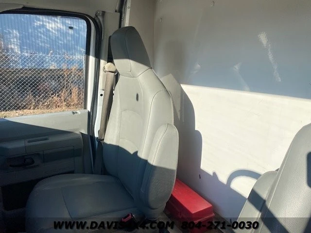 2012 Ford Econoline Van - Image 12 of 31