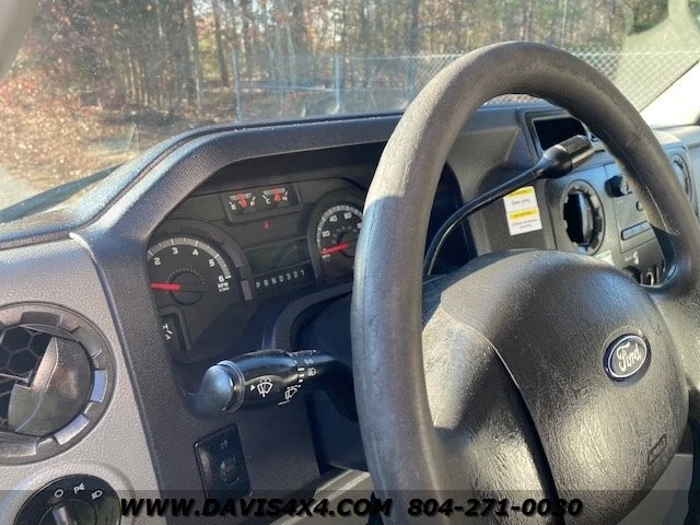 2012 Ford Econoline Van - Image 8 of 31