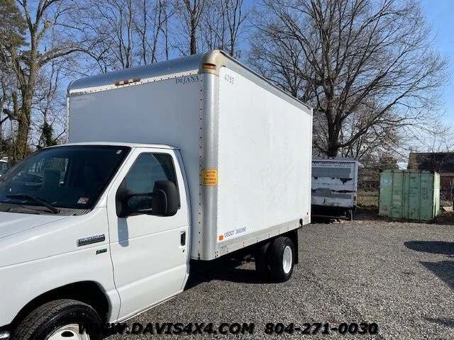 2012 Ford Econoline Van - Image 28 of 31