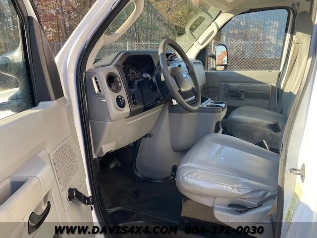2012 Ford Econoline Van - Image 14 of 31