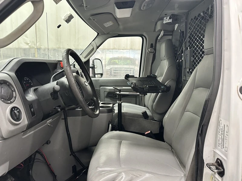 2012 Ford Econoline Van - Image 10 of 24