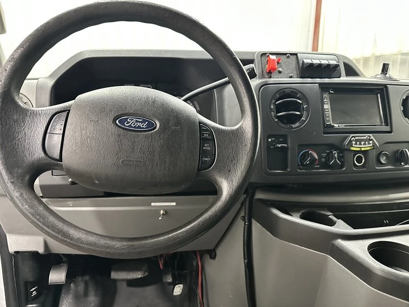 2012 Ford Econoline Van - Image 8 of 24