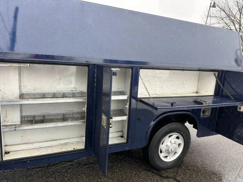 2012 Ford Econoline Van - Image 11 of 12