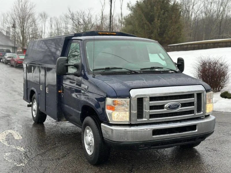 2012 Ford Econoline Van - Image 4 of 12