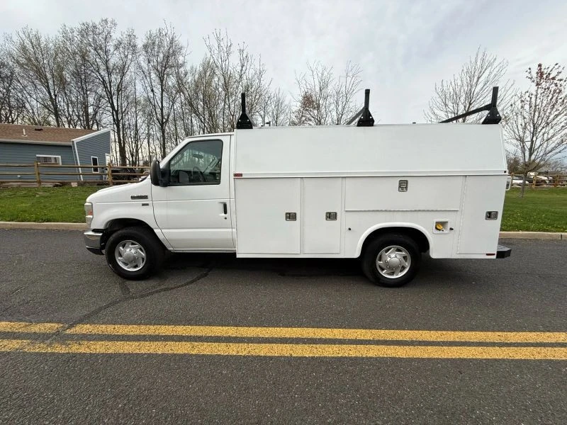 2012 Ford Econoline Van - Image 5 of 12