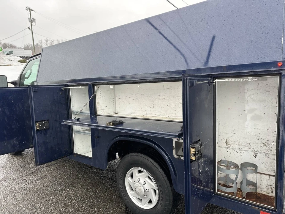 2012 Ford Econoline Van - Image 10 of 12