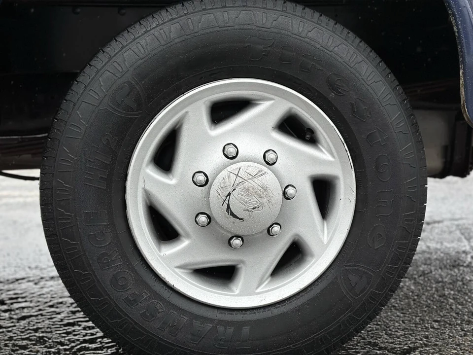 2012 Ford Econoline Van - Image 14 of 21
