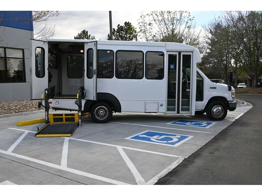 2012 Ford Econoline Van - Image 15 of 31