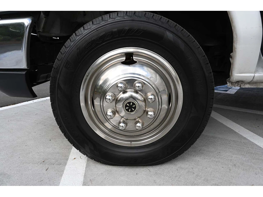 2012 Ford Econoline Van - Image 12 of 31