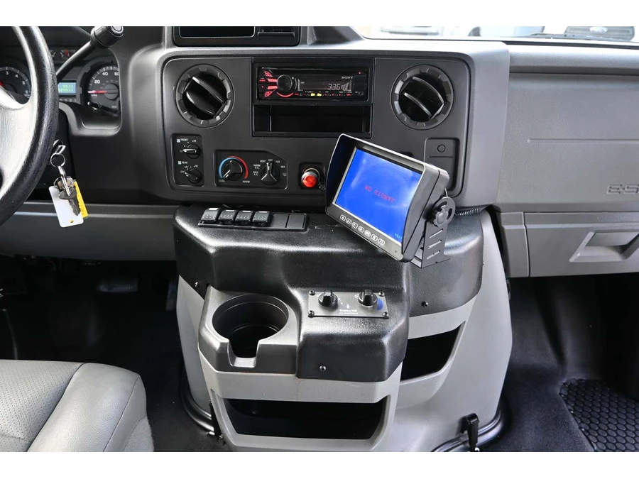 2012 Ford Econoline Van - Image 21 of 31