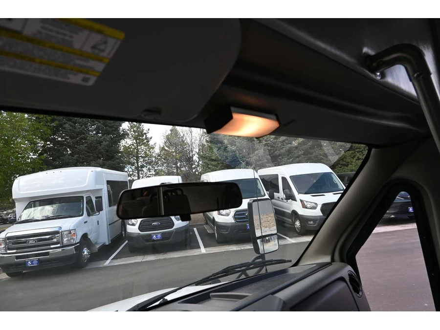 2012 Ford Econoline Van - Image 28 of 31