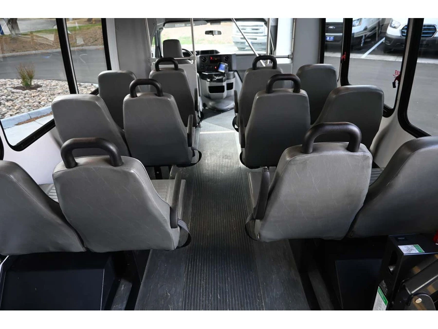 2012 Ford Econoline Van - Image 19 of 31