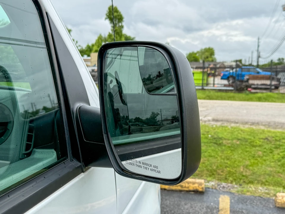 2012 Ford Econoline Van - Image 26 of 31