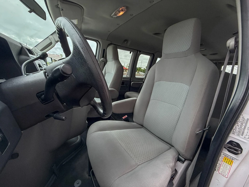 2012 Ford Econoline Van - Image 21 of 31