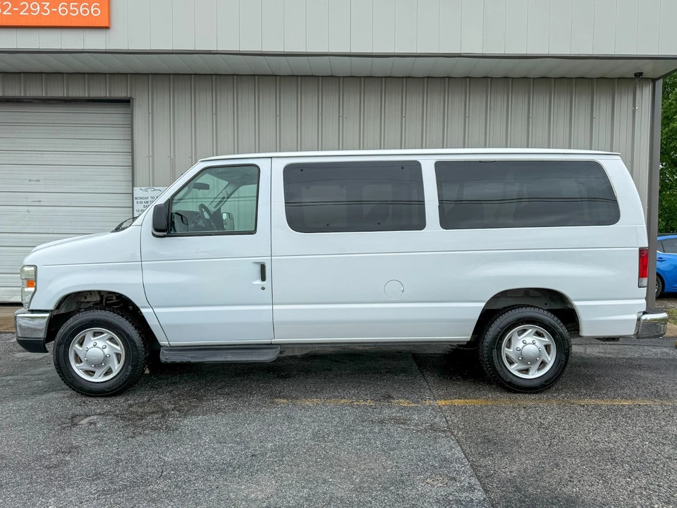 2012 Ford Econoline Van - Image 4 of 31