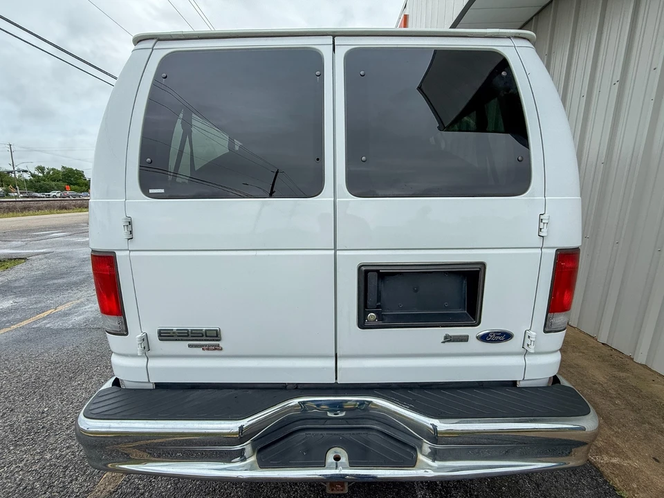 2012 Ford Econoline Van - Image 7 of 31