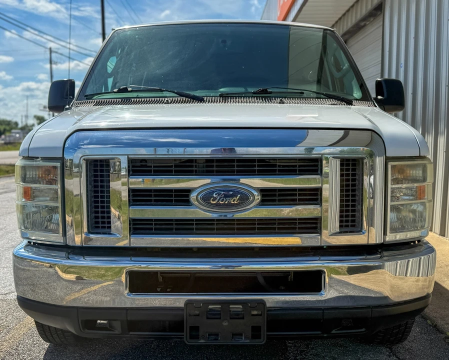2012 Ford Econoline Van - Image 14 of 31