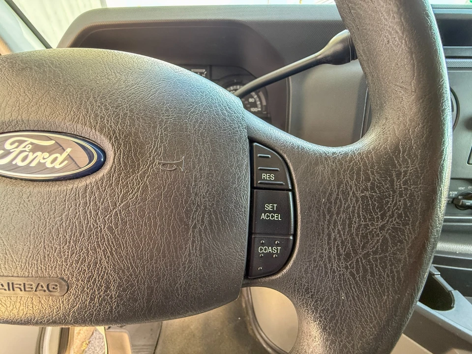 2012 Ford Econoline Van - Image 31 of 31