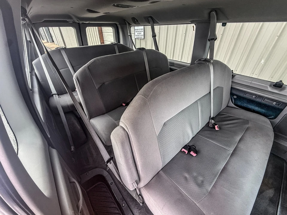 2012 Ford Econoline Van - Image 21 of 31
