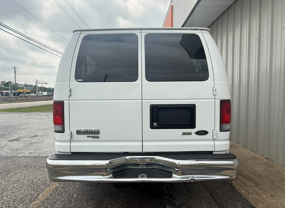 2012 Ford Econoline Van - Image 5 of 31