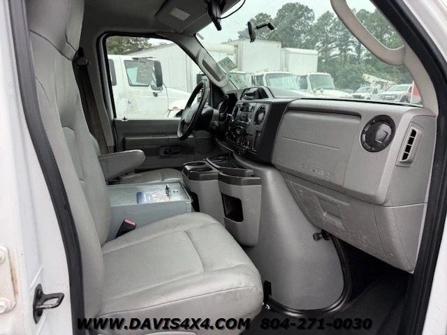 2012 Ford Econoline Van - Image 6 of 12
