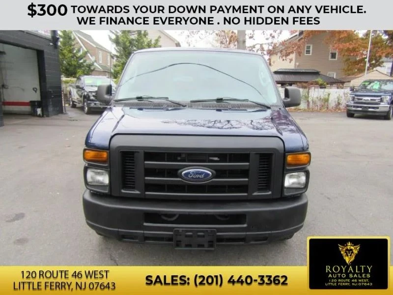 2012 Ford Econoline Van - Image 5 of 12