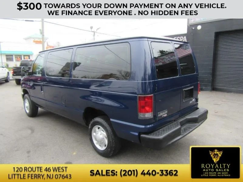 2012 Ford Econoline Van - Image 10 of 12