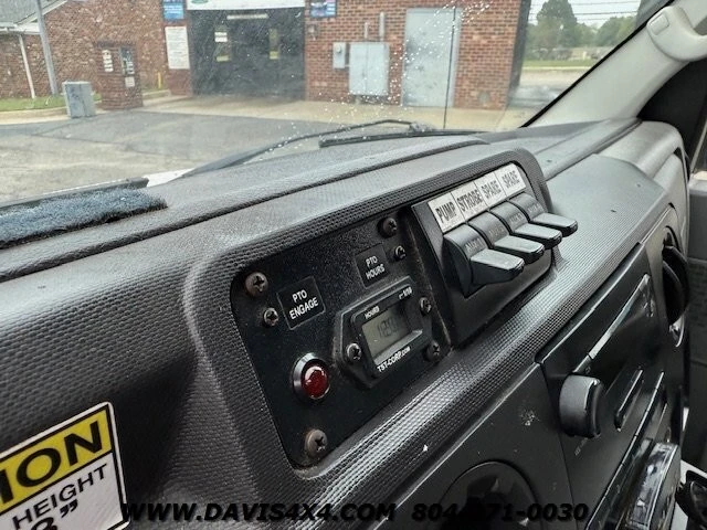 2012 Ford Econoline Van - Image 24 of 31