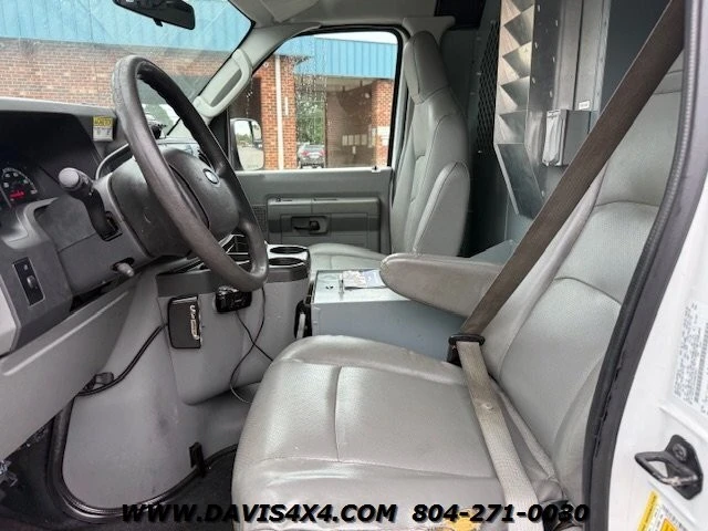2012 Ford Econoline Van - Image 20 of 31