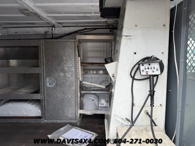 2012 Ford Econoline Van - Image 8 of 12