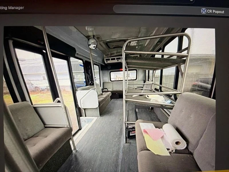 2012 Ford Econoline Van - Image 11 of 12