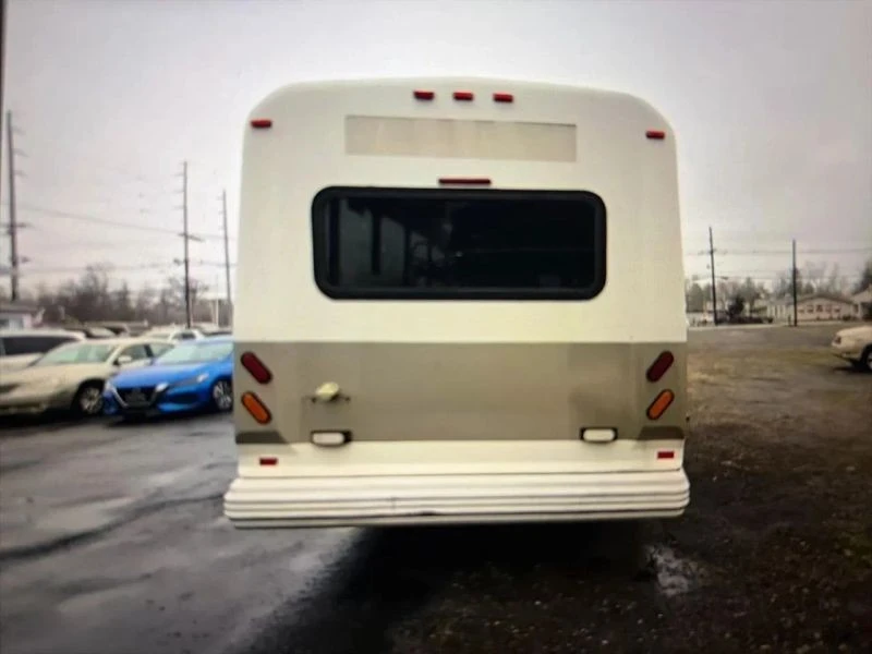 2012 Ford Econoline Van - Image 3 of 12