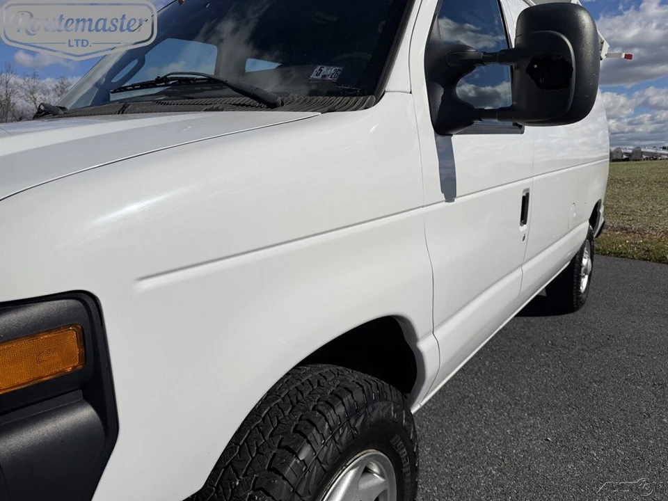 2012 Ford Econoline Van - Image 3 of 12